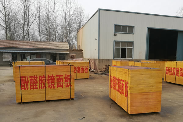 建筑模板價(jià)格是多少？一張多少錢(qián)？